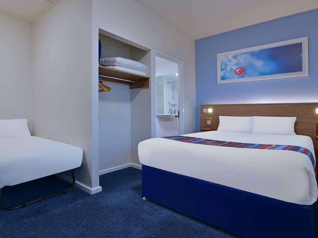 Travelodge Leeds Central Vicar Lane Номер фото