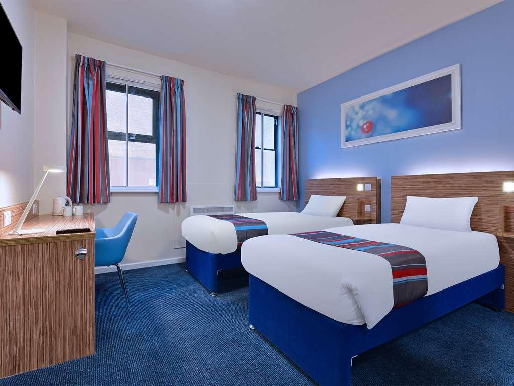Travelodge Leeds Central Vicar Lane Номер фото