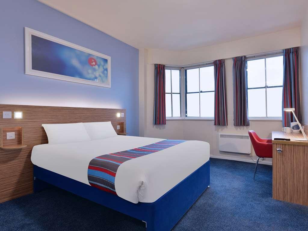Travelodge Leeds Central Vicar Lane Номер фото